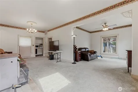 5601 Airport Road Cashmere WA 98815