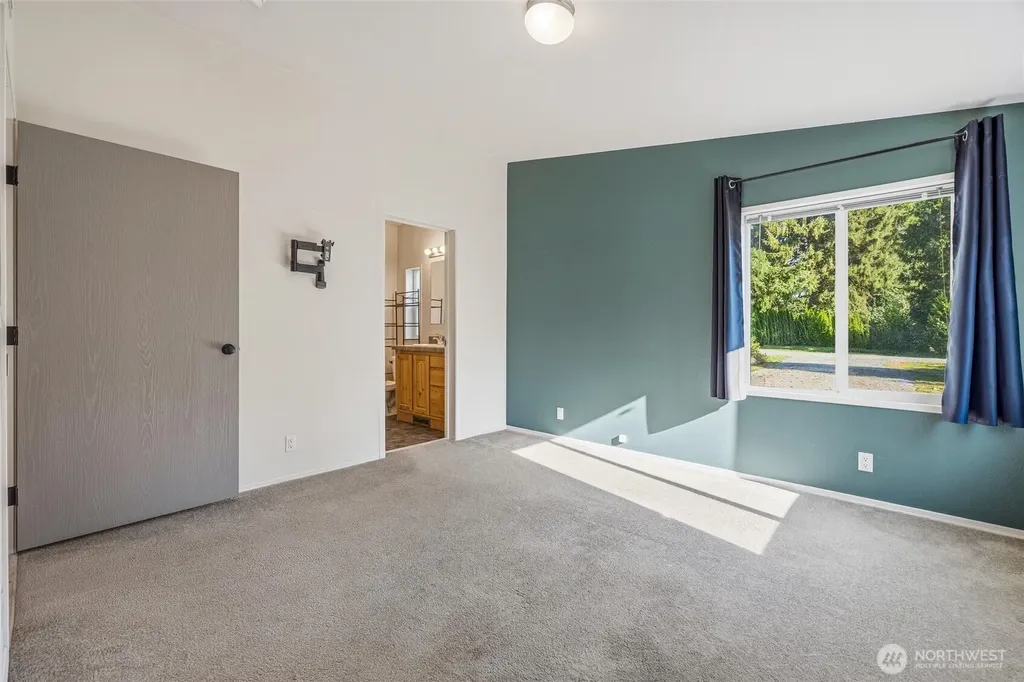 19643 Evergreen Lane Sedro Woolley WA 98284