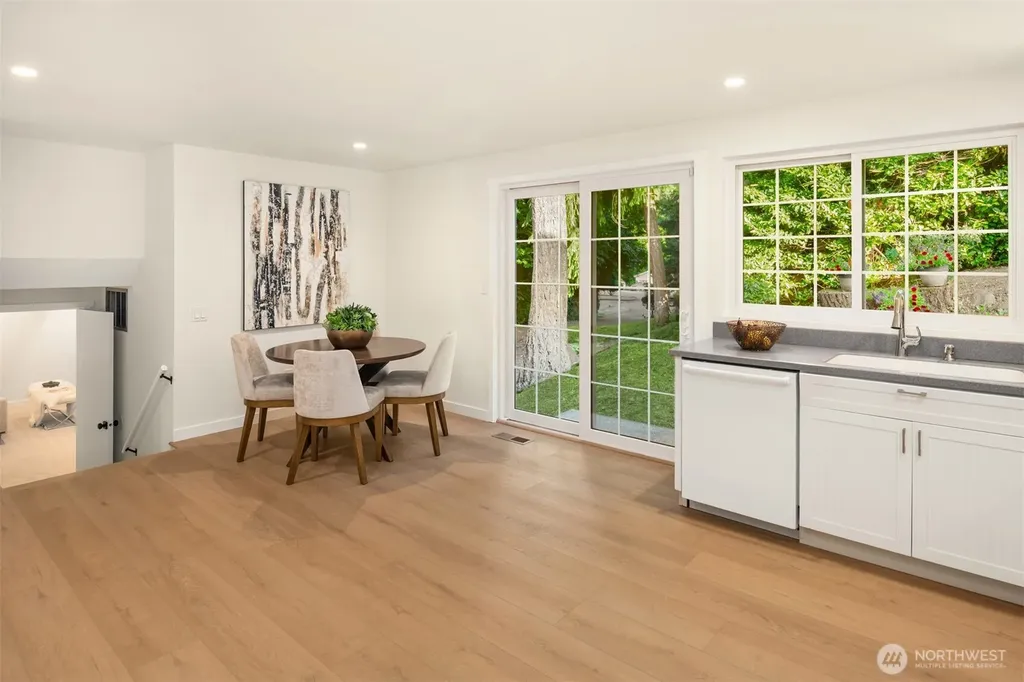 12523 NE 138th Place Kirkland WA 98034