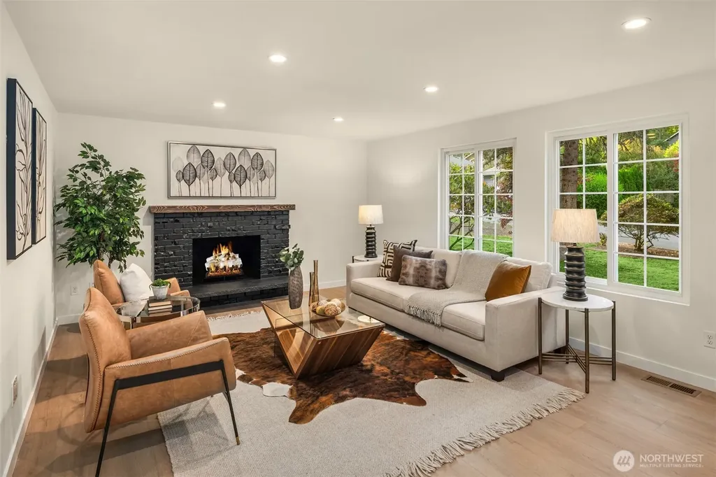 12523 NE 138th Place Kirkland WA 98034