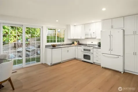 12523 NE 138th Place Kirkland WA 98034
