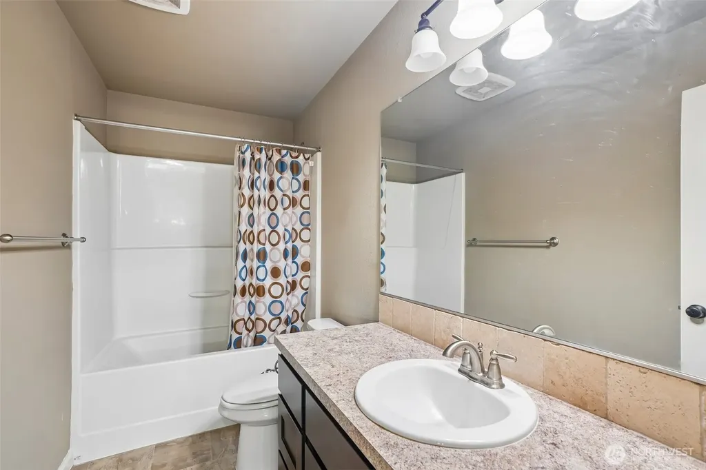 6906 NE 134th Street Vancouver WA 98686
