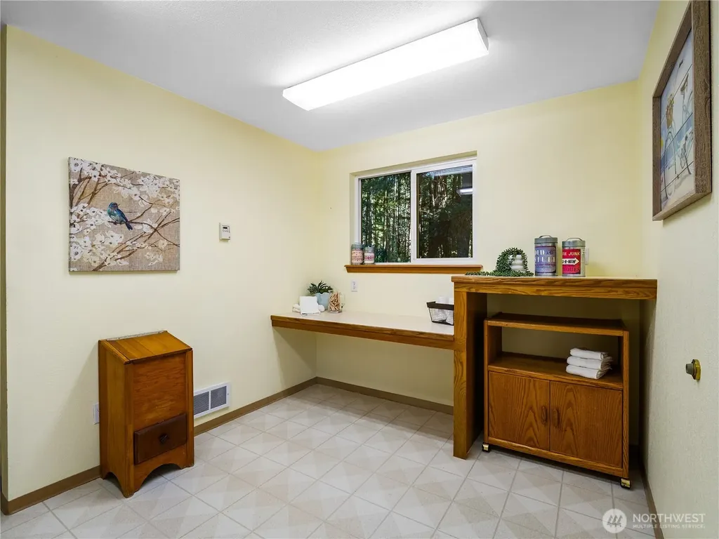 8726 210th E Graham WA 98338