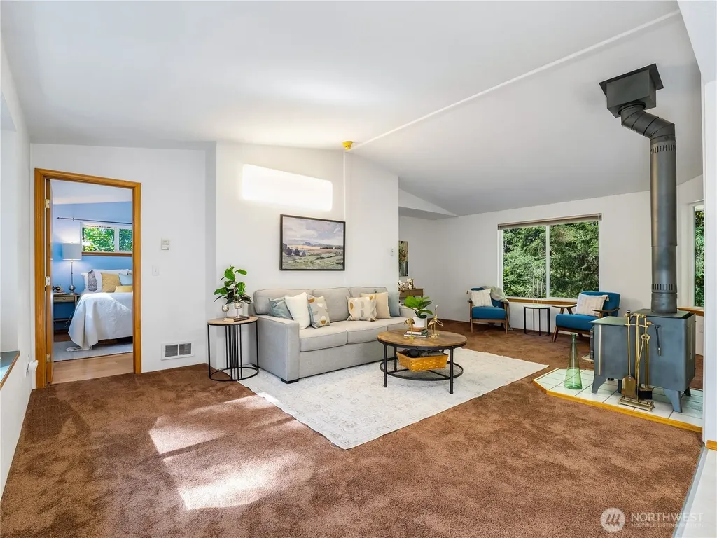 8726 210th E Graham WA 98338