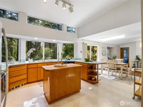 8726 210th E Graham WA 98338
