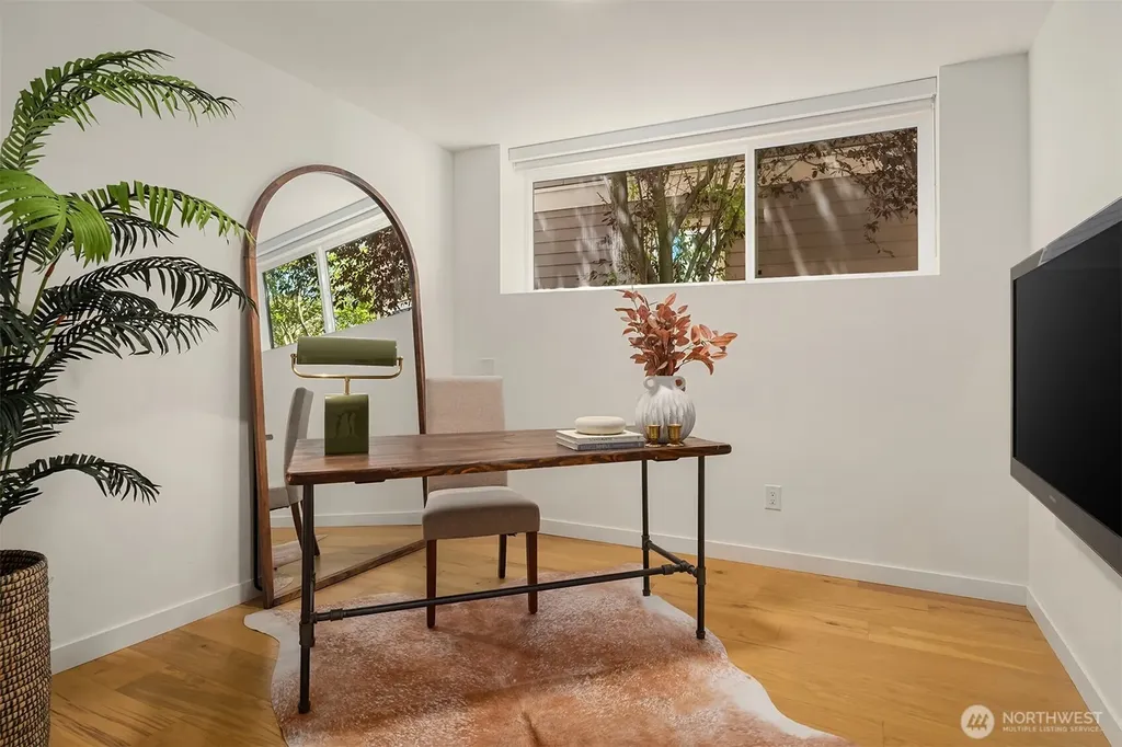 2723 Yale Terrace Avenue E Seattle WA 98102