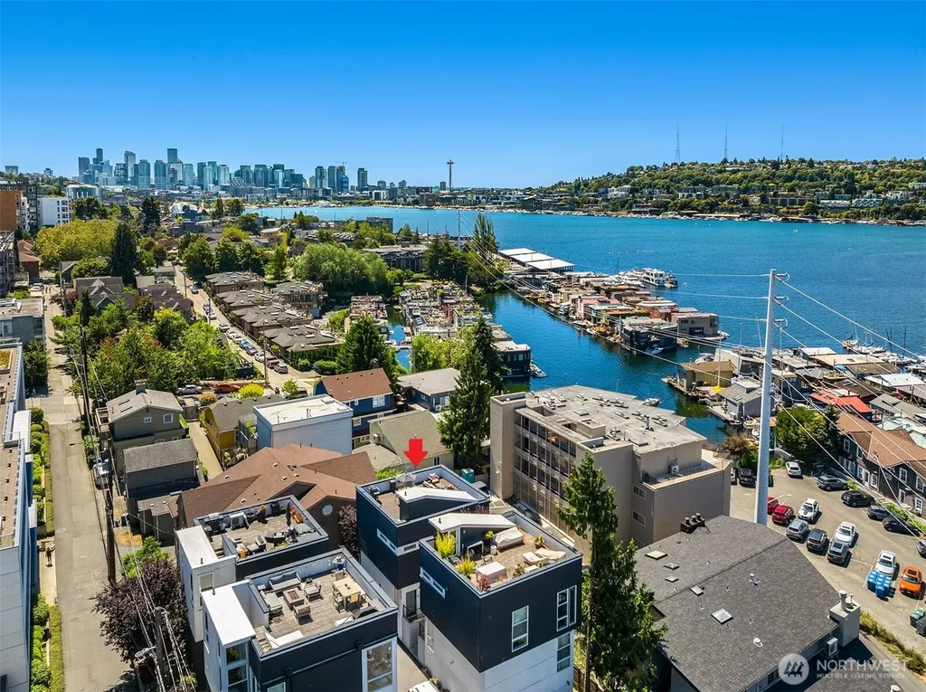2723 Yale Terrace Avenue E Seattle WA 98102