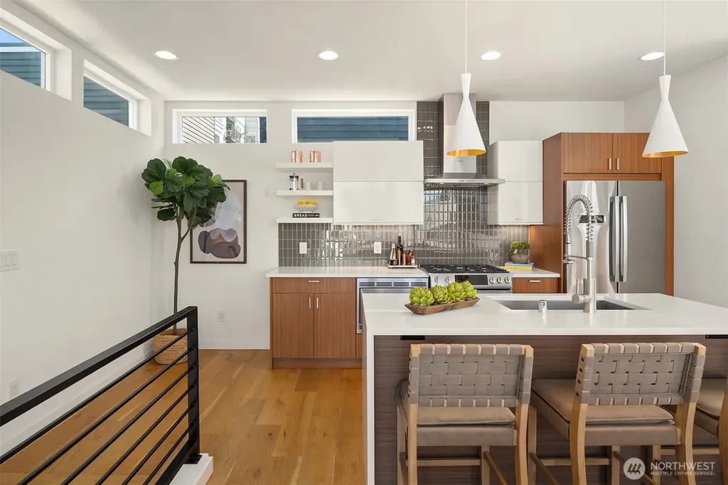 2723 Yale Terrace Avenue E Seattle WA 98102