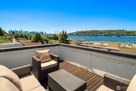 2723 Yale Terrace Avenue E Seattle WA 98102