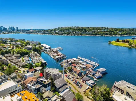2723 Yale Terrace Avenue E Seattle WA 98102