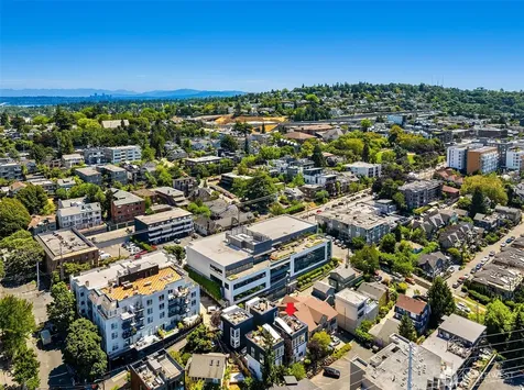 2723 Yale Terrace Avenue E Seattle WA 98102