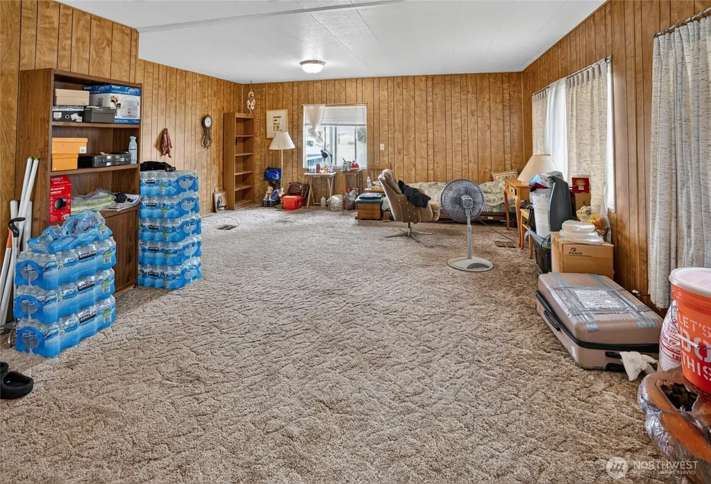 380 E Pole Road Lynden WA 98264