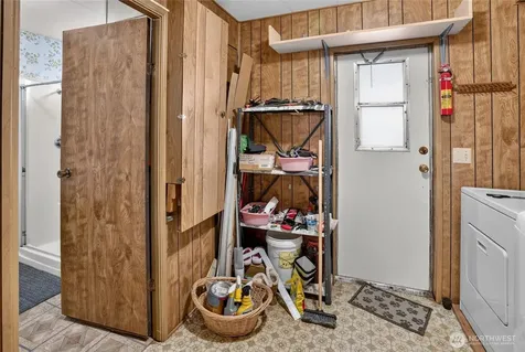 380 E Pole Road Lynden WA 98264