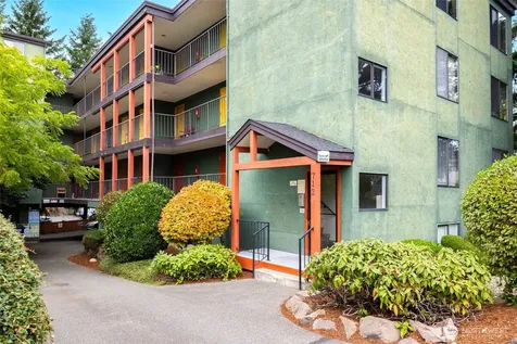 712 N 143rd Street Seattle WA 98133