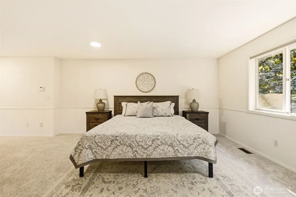 14330 178th Lane NE Woodinville WA 98072