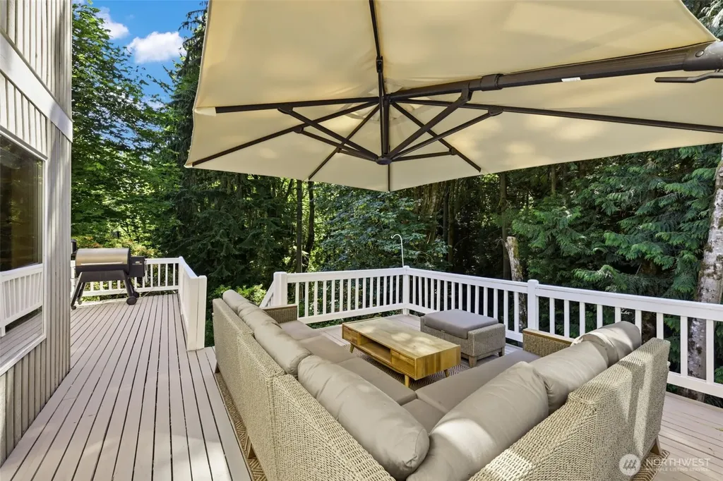 14330 178th Lane NE Woodinville WA 98072