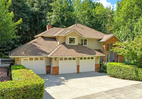 14330 178th Lane NE Woodinville WA 98072