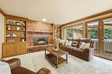 14330 178th Lane NE Woodinville WA 98072