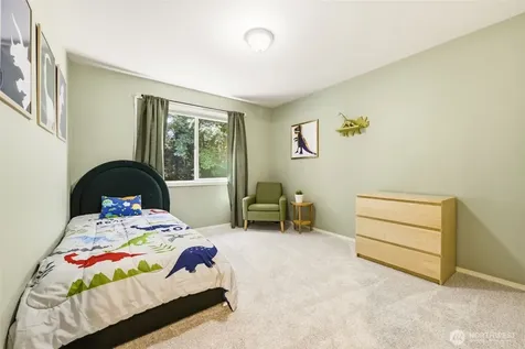 14330 178th Lane NE Woodinville WA 98072