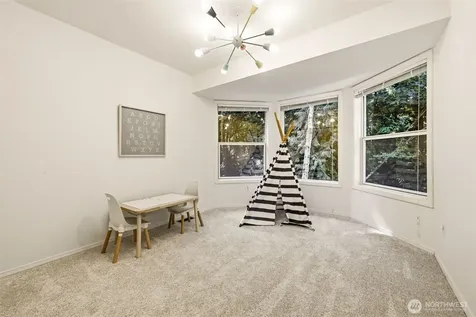 14330 178th Lane NE Woodinville WA 98072