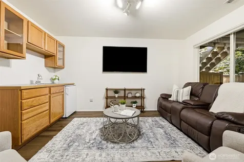 14330 178th Lane NE Woodinville WA 98072