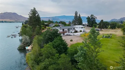 66 Boundary Point Road Oroville WA 98844