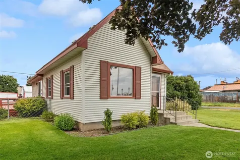 114 Logan Street Davenport WA 99122