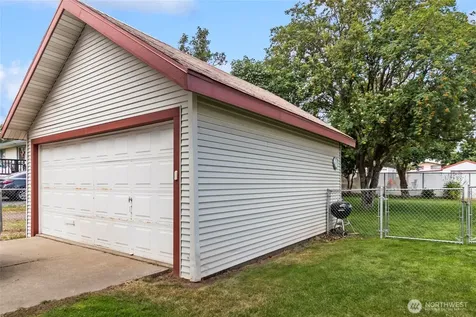 114 Logan Street Davenport WA 99122