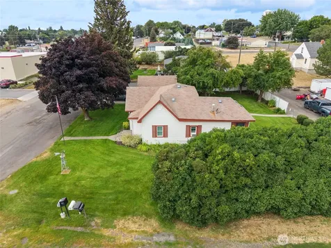 114 Logan Street Davenport WA 99122