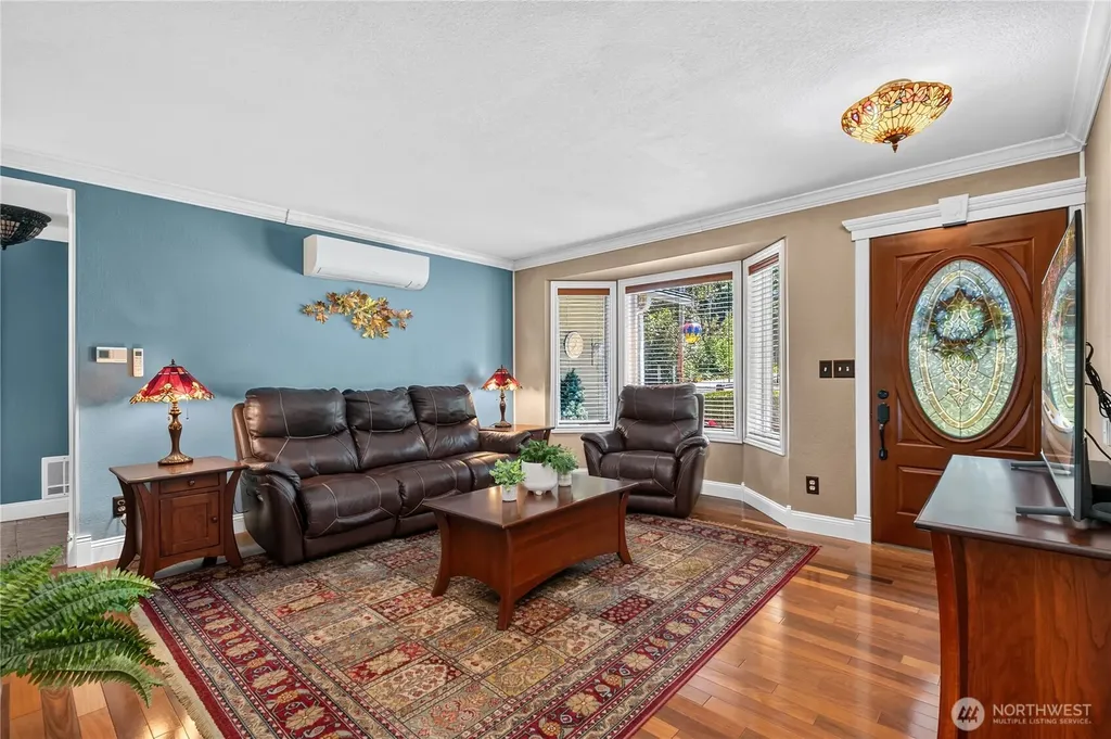 10929 180th Street SE Snohomish WA 98296