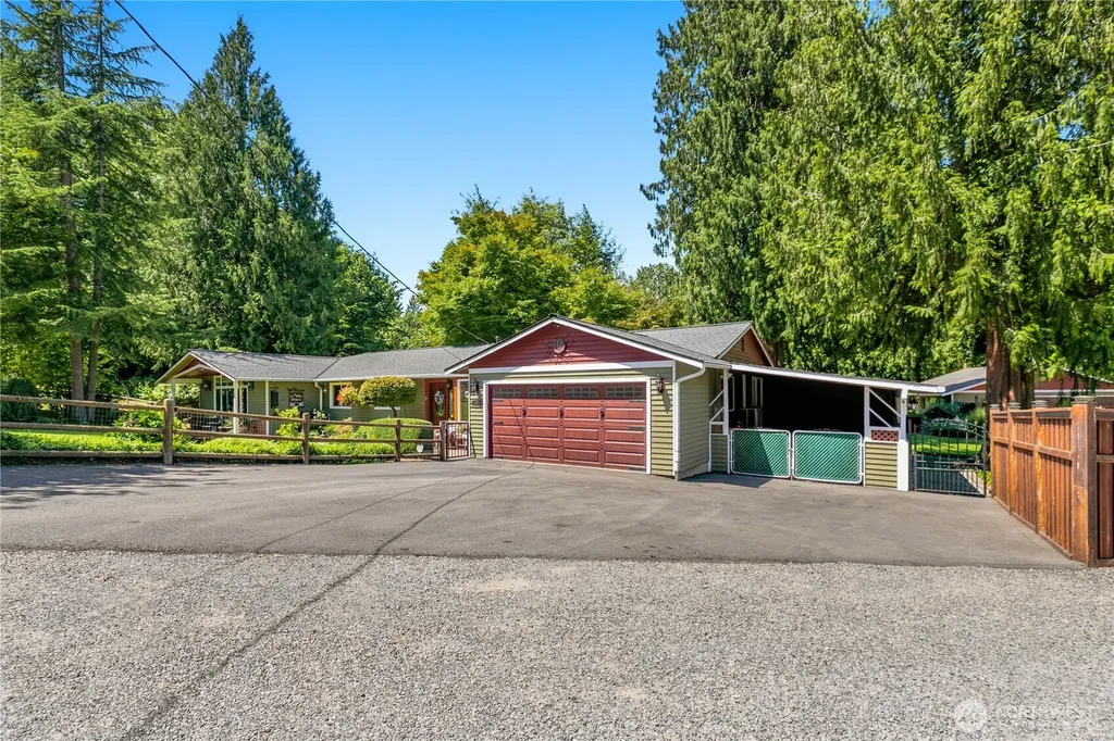 10929 180th Street SE Snohomish WA 98296