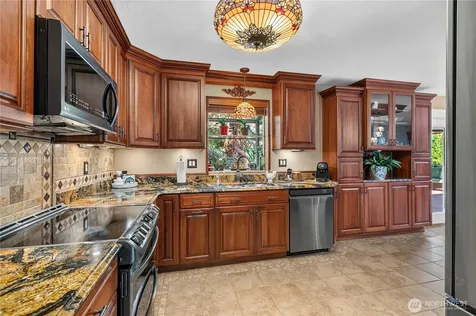 10929 180th Street SE Snohomish WA 98296
