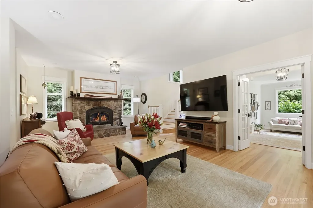 8724 NE Laughing Salmon Lane Bainbridge Island WA 98110