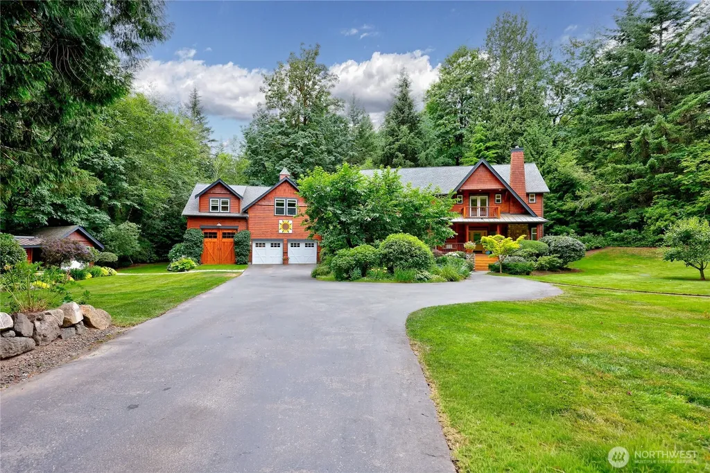 8724 NE Laughing Salmon Lane Bainbridge Island WA 98110