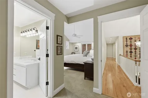 8724 NE Laughing Salmon Lane Bainbridge Island WA 98110