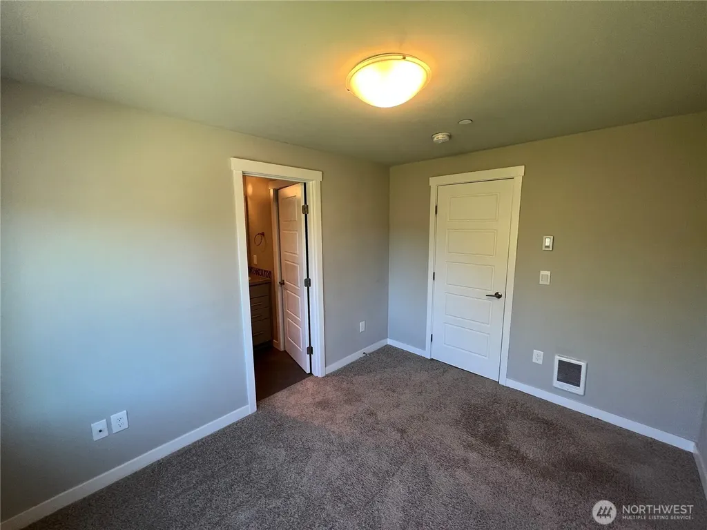 14913 48th Avenue W Edmonds WA 98026