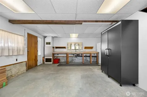 7582 Morrison Avenue Blaine WA 98230