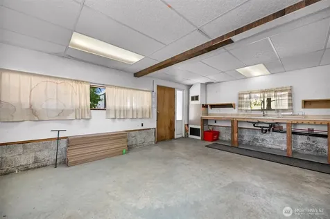 7582 Morrison Avenue Blaine WA 98230