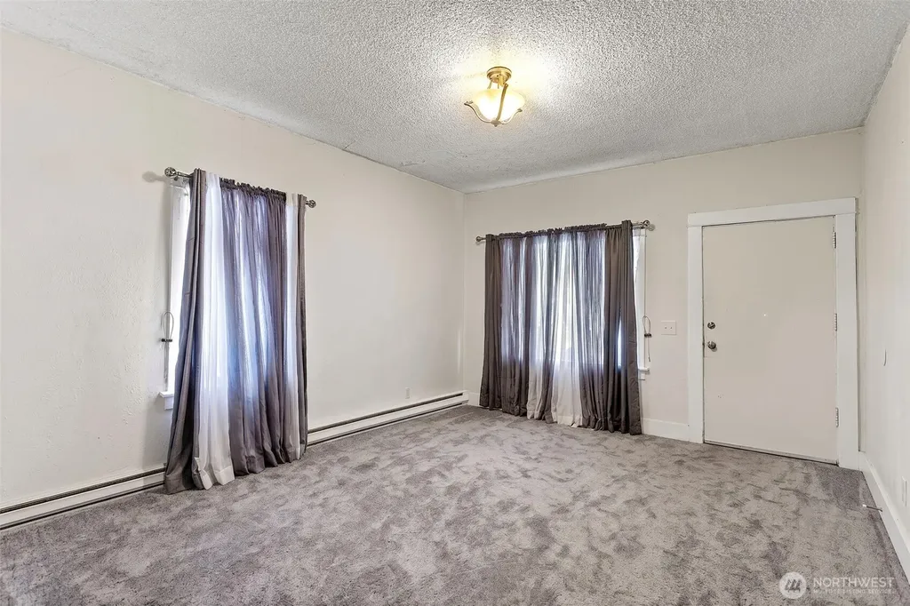 1501 26th Avenue S Seattle WA 98144