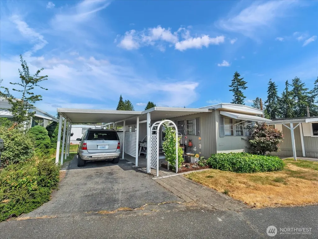18501 52nd Avenue W Lynnwood WA 98037