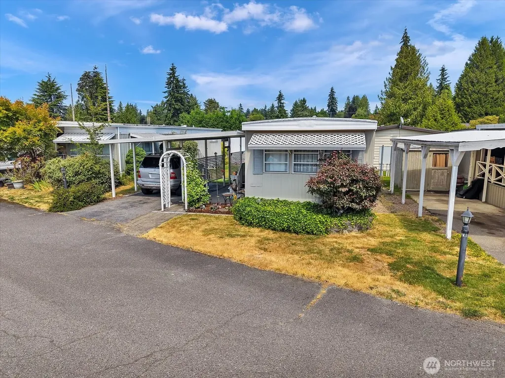 18501 52nd Avenue W Lynnwood WA 98037