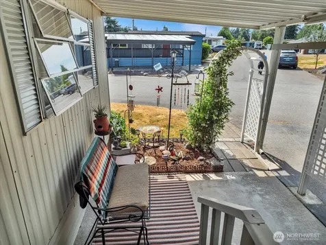 18501 52nd Avenue W Lynnwood WA 98037
