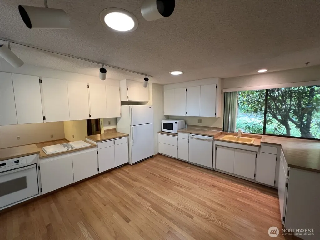 39045 258th Avenue SE Enumclaw WA 98022
