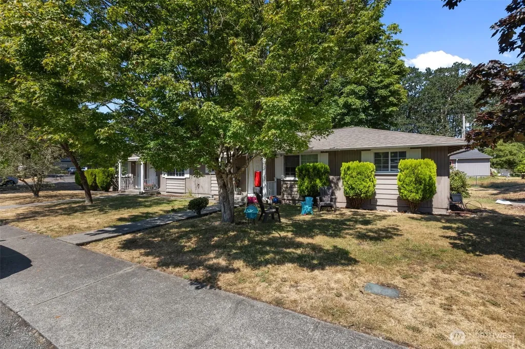 8311 Lake Street SW Lakewood WA 98498