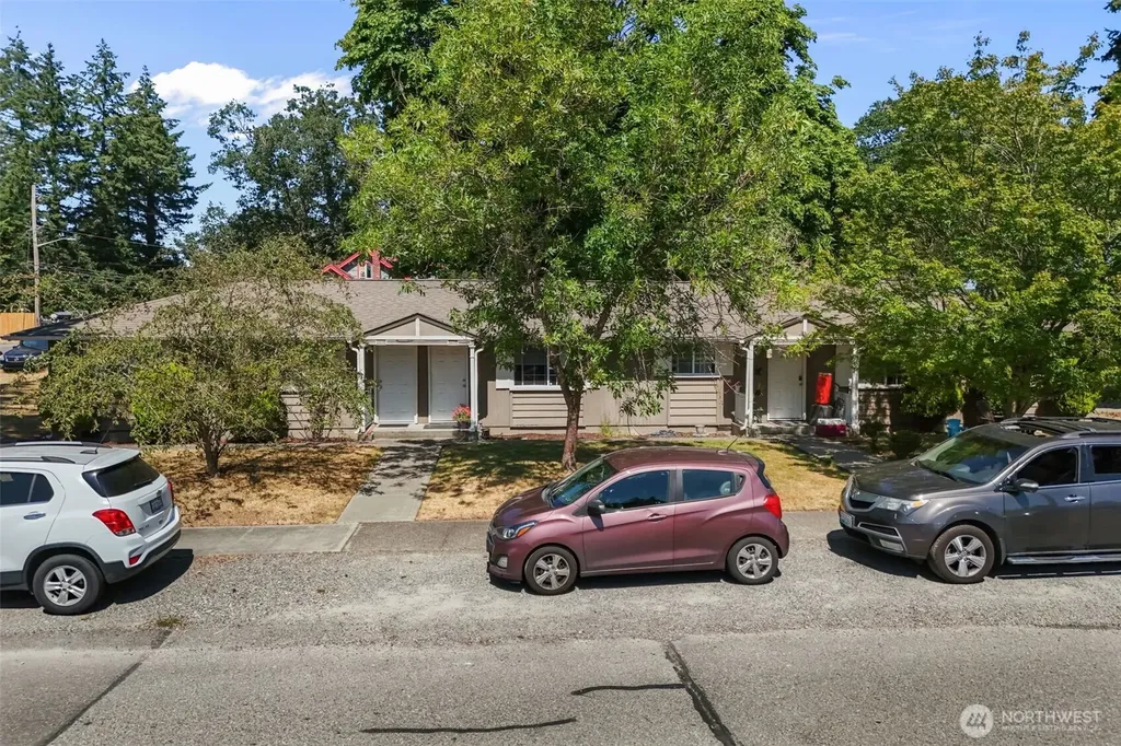 8311 Lake Street SW Lakewood WA 98498