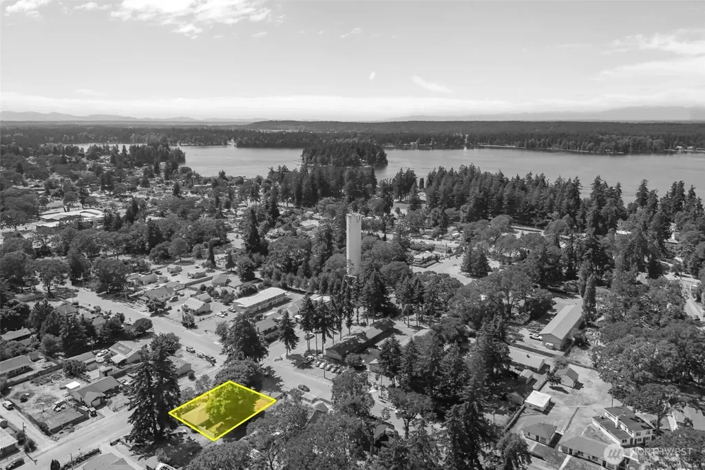 8311 Lake Street SW Lakewood WA 98498