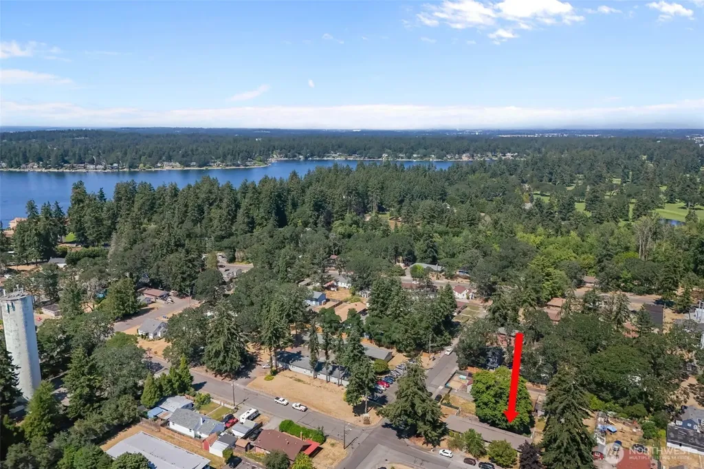 8311 Lake Street SW Lakewood WA 98498
