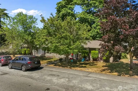 8311 Lake Street SW Lakewood WA 98498