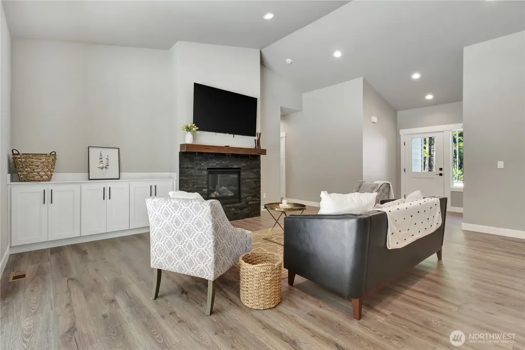 30728 419th Avenue NE Arlington WA 98223