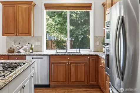 20905 37th Avenue SE Bothell WA 98021